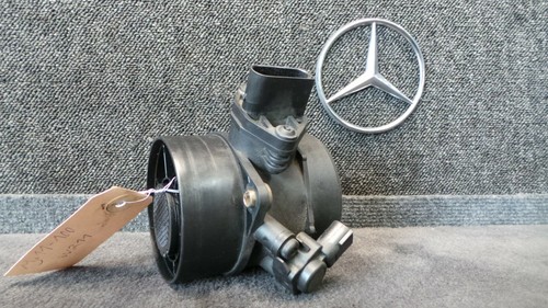 J11-100  * MERCEDES A 200 CDI W169 Luftmengenmesser A6460940048