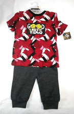 LR Scoop  Size 4T  Boys  2 Pc. Set  T-Shirt  Joggers  NWT  