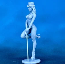 Action Figure cabaret dancer 40mm Resin Figure. Tabletop Miniature