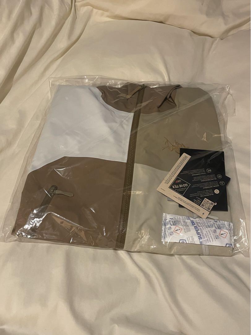 ARC'TERYX x BEAMS Beta Jacket Nagomi Beige Brown XS-XXL ARC'TERYX x BEAMS Beta Jacket Nagomi Beige Brown XS-XXL