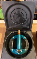 Woods Power Grip G0695 8" Flat Vacuum Cup with Metal Handle and carrying case.