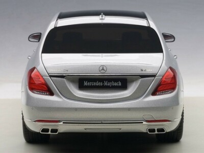 1/18 Mercedes Maybach S Class S600 Silver Composite Model Car By