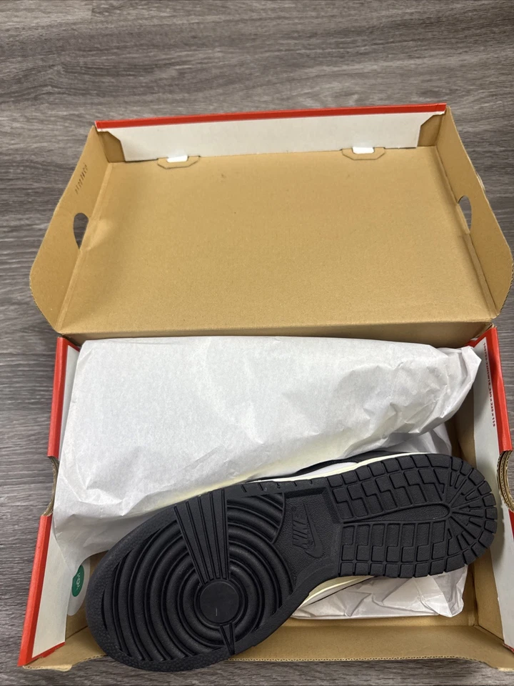 Size 11.5 - Nike Dunk Low Vintage Panda W - Image 2 of 4