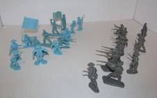 BMC Civil War Blue & Gray Infantry Toy Soldiers 54mm Army Figures