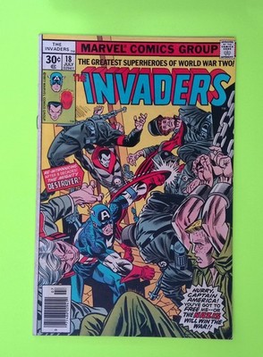 Invaders #18 Vol. 1 1977 Marvel Comics Newsstand 7.0 Comic Book P50-162