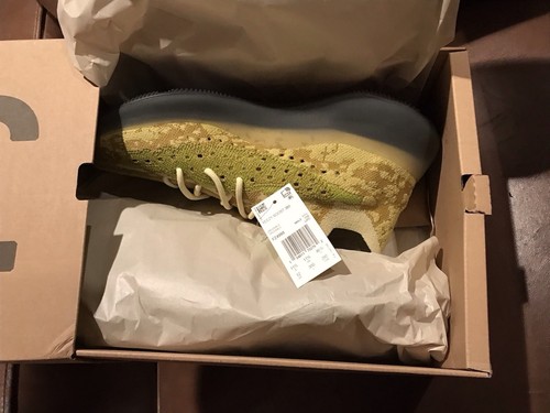 Size 12 - adidas Yeezy Boost 380 Hylte BRAND NEW WITH BOX AND EXTRA LACES - Picture 4 of 5