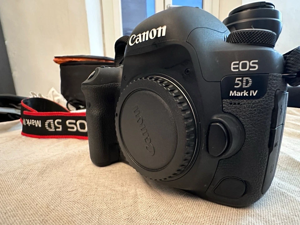 Canon EOS 5D Mark IV, foto 1 di 5