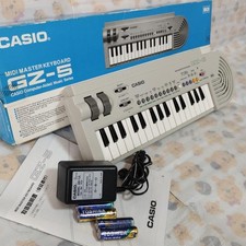 CASIO GZ-5 Mini Digital MIDI Keyboard Controller Built-in Speaker Portable