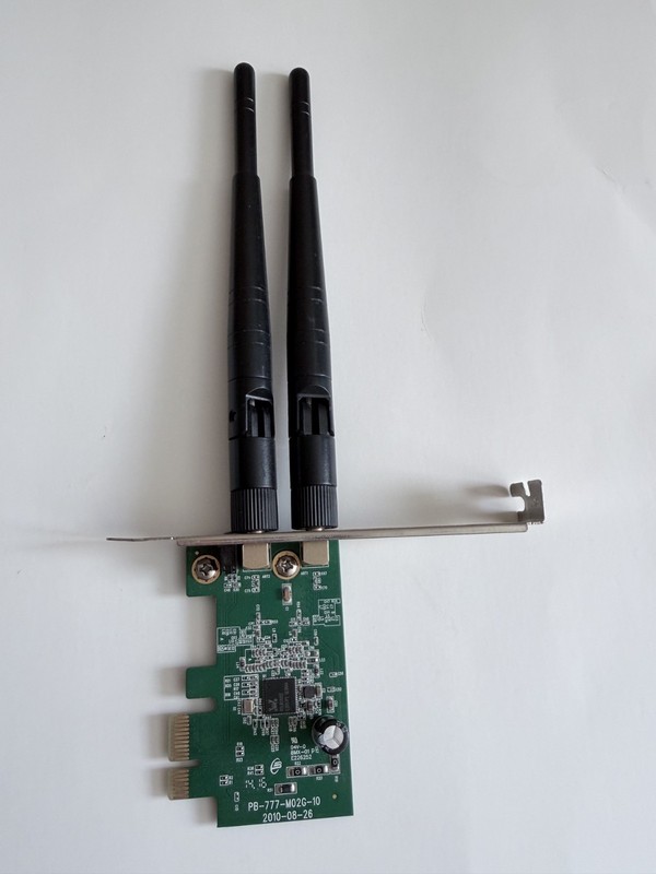 Used & Working WF2113 300Mbps Wireless N PCI-E w/ 5dBi High Gain Antennas