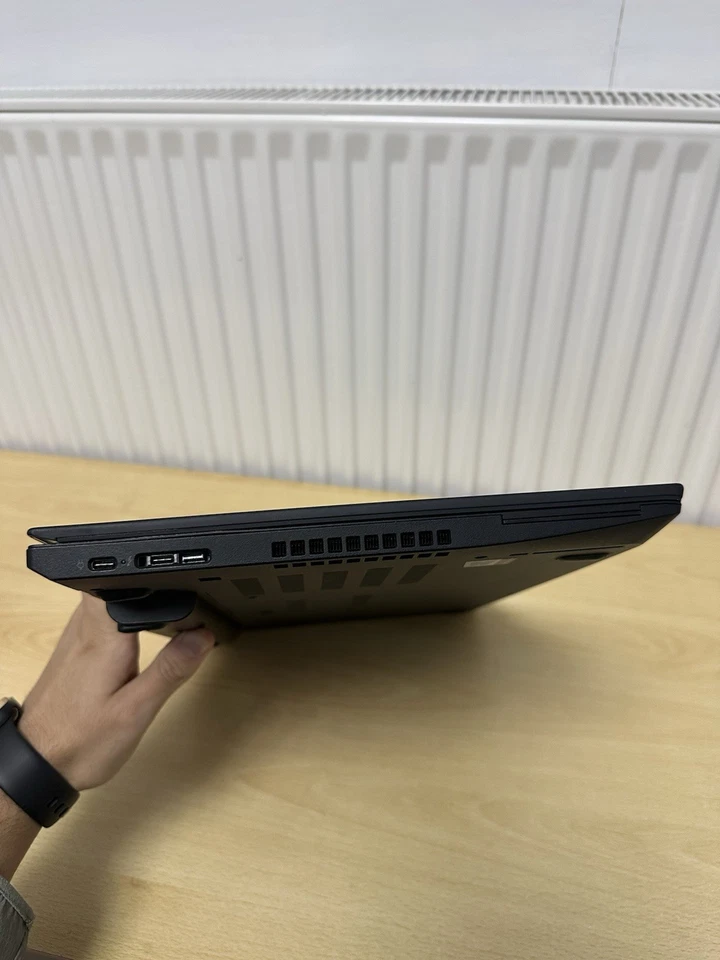 Lenovo ThinkPad P52s · i7-8550U · 8GB · 256GB, photo 4 of 5