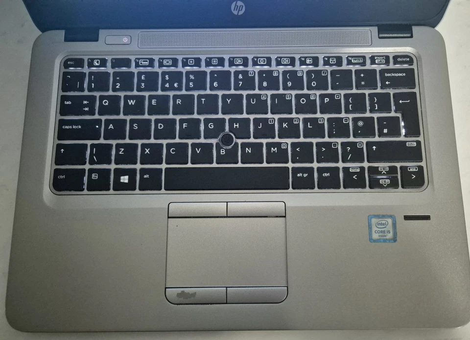 HP EliteBook 820 G3 · i5-6200U · 8GB · 256GB, photo 2 of 5