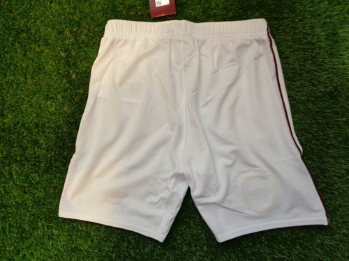 BURNLEY 2020/21 HOME FOOTBALL SHORTS YTH SZ XL BRAND NEW - Picture 3 of 7
