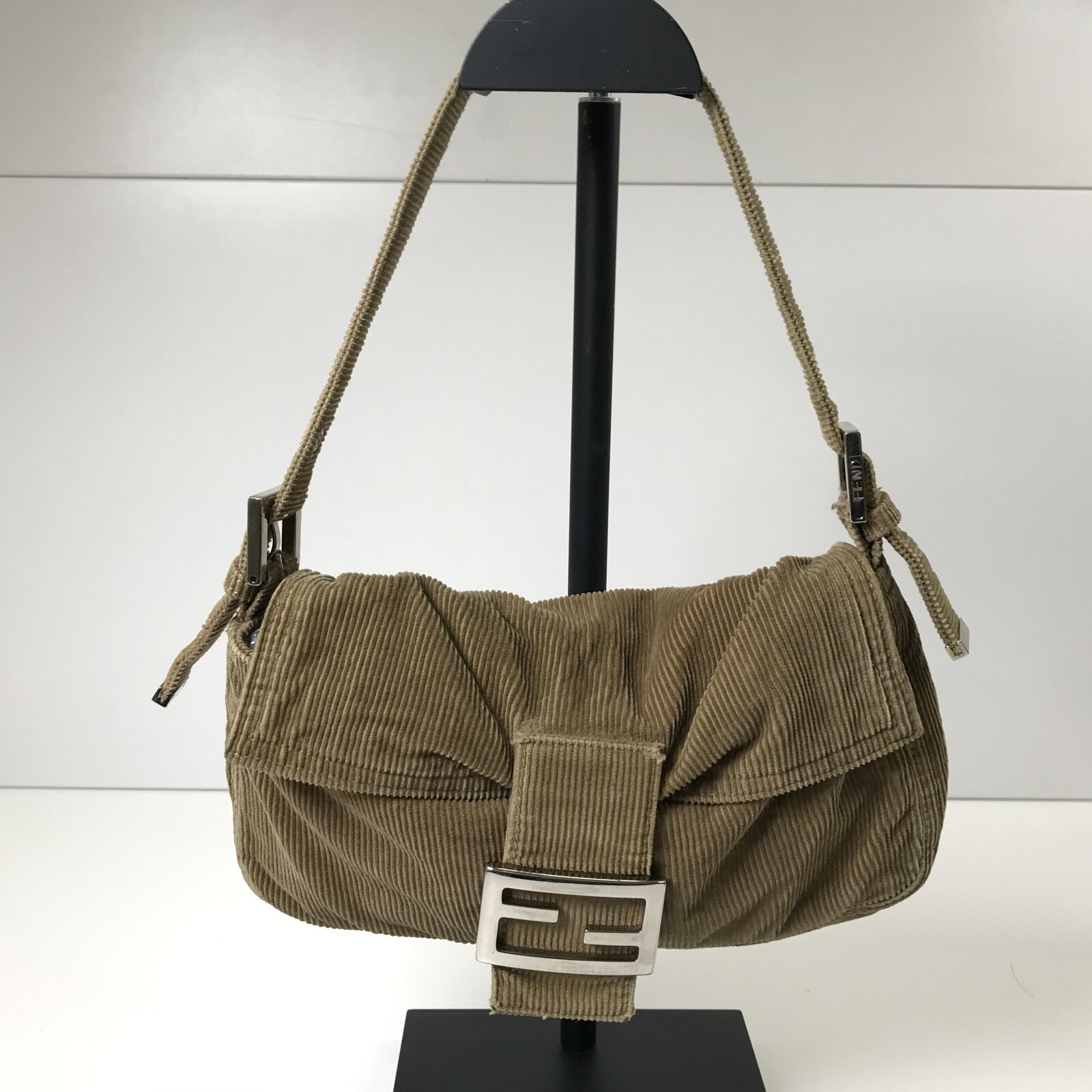 バッグ Fendi corduroy mamma baguette bag FENDI Mamma Baguette Corduroy Shoulder bag Brown Authentic