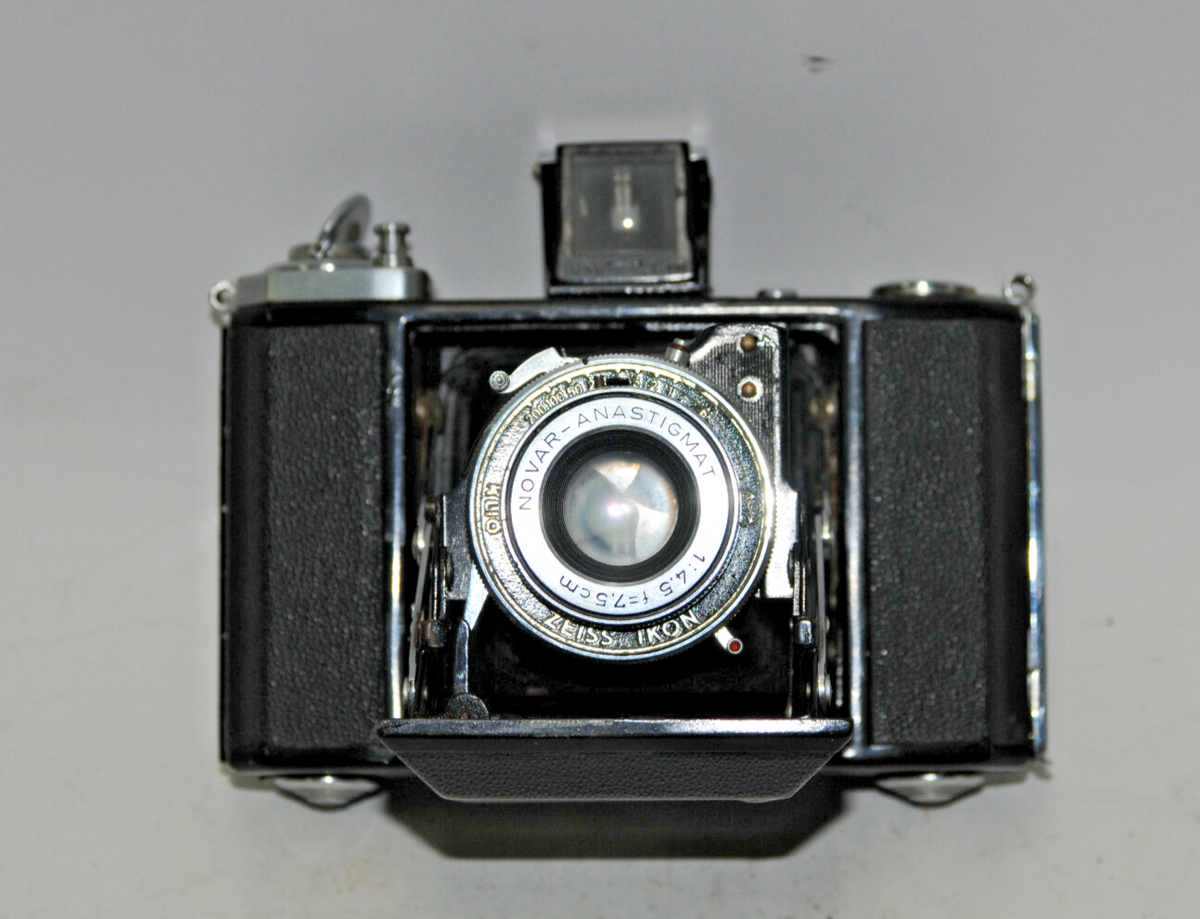 Zeiss Ikon Ikonta 521/16 Folding Film Camera Untested