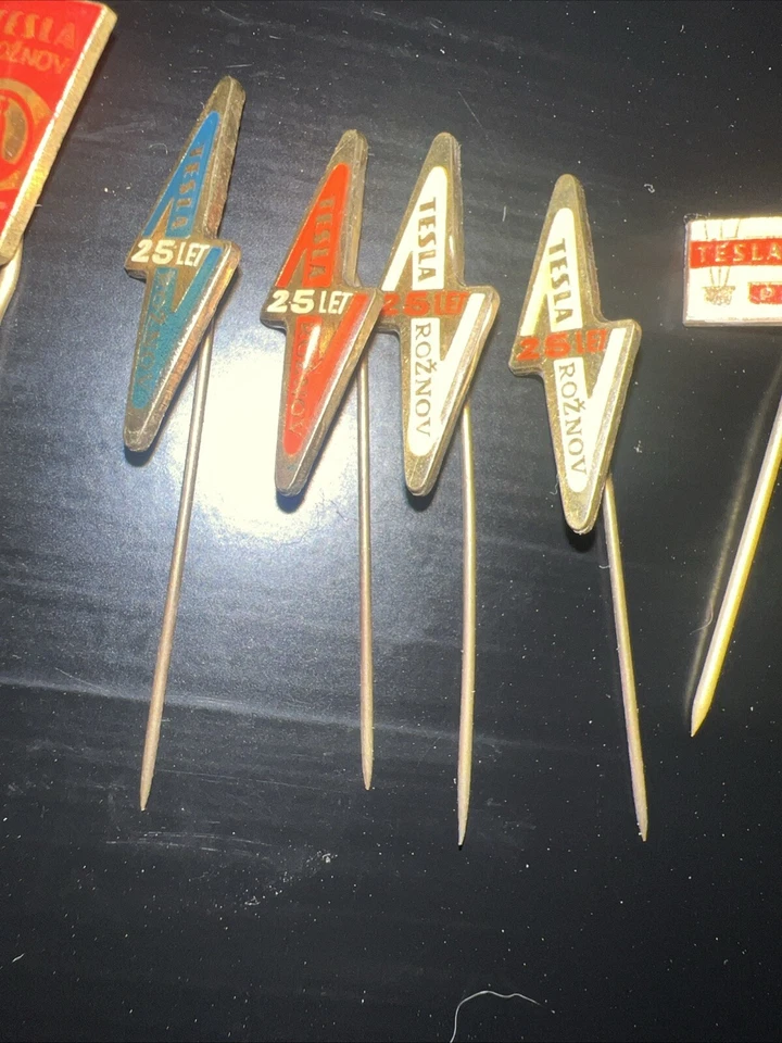 10 Pins Of The Nikola TESLA Czechoslovakia Electronic Industry - Image 3 of 4
