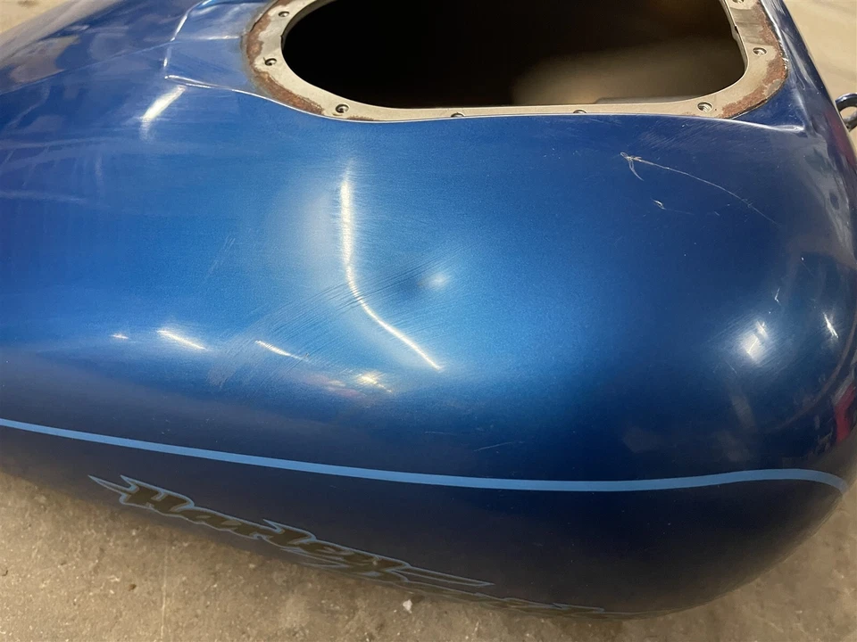 Harley Davidson FXDCI Dyna Super Glide Custom 04 05 OEM Fuel Gas Tank Reservoir - Image 3 of 4