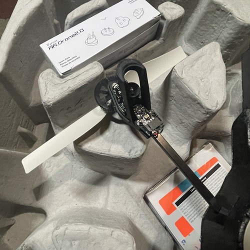 Parrot AR Drone 2.0 Elite Edition Quadricopter HD Camera & Wifi ~ RARE~ SAND - Picture 12 of 22