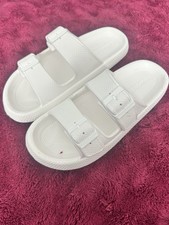 NIB J Slides Eva Socool Beach Women  s Slides Sandals White Size 9