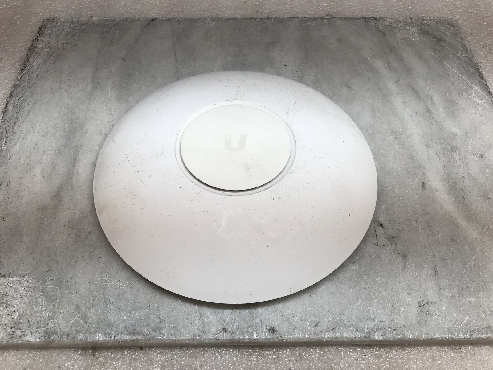Unifi AP AC Pro Wireless Access Point White UAP-AC-Pro - No Mounting Bracket