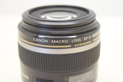 Canon EF-S 60mm f2.8 Macro USM Lens 1:2.8 Ultrasonic - TESTED - NO