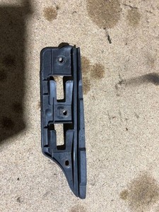 VW JETTA III 1K2 Stoßstangenhalter vorne links 1K0807164 1.60 Petrol 33168808