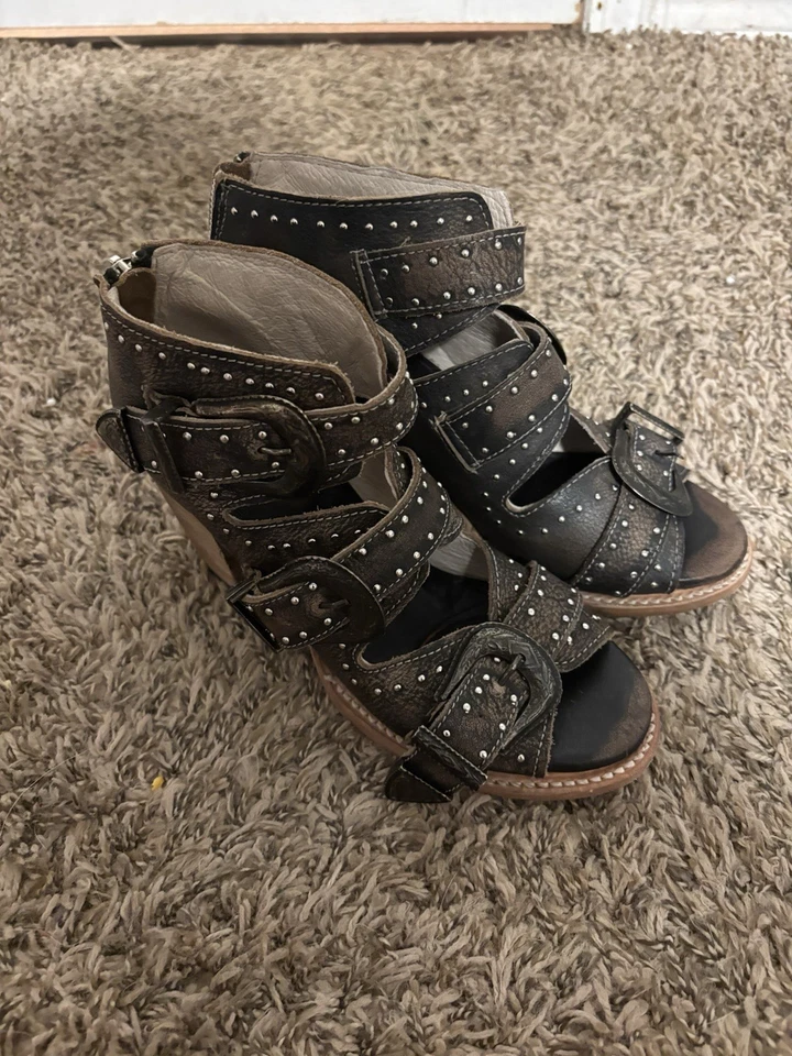 Botas Freebird 8 Steven Violeta Tachonado Punta Abierta Botines Occidentales Marrón Foto 3 de 4