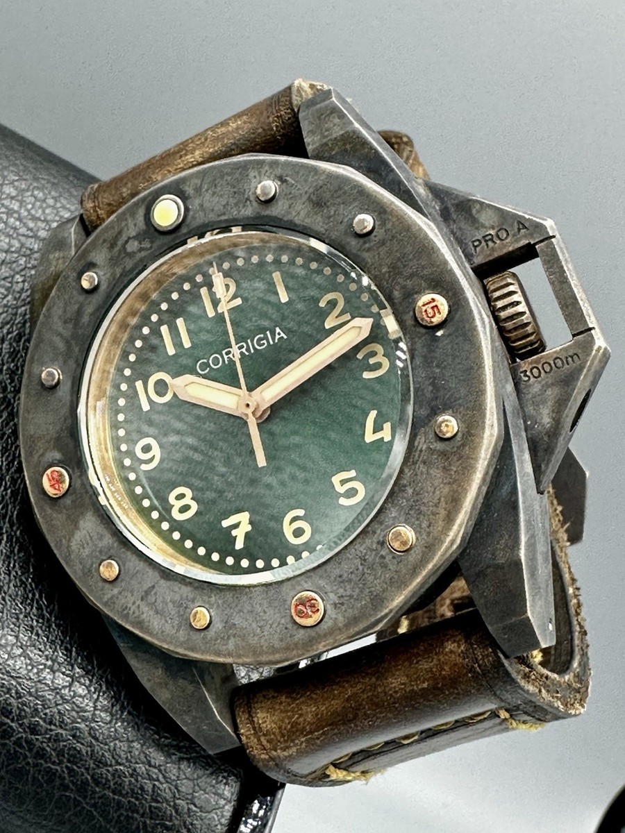 CORRIGIA 01 PG100 Swiss Automatic Bronze Patina Case Green Limited