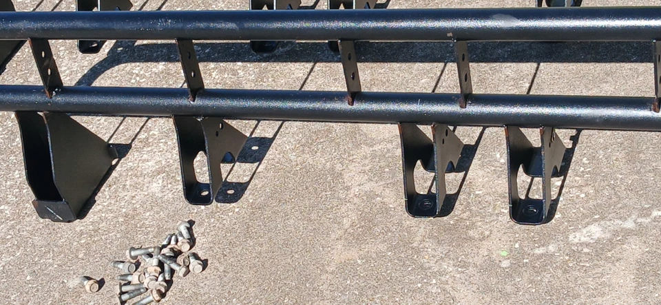 HUMMER H2 2003-2009 ESTRIBO LADO IZQUIERDO Y DERECHO ESTRIBO BARRA DE ESCALONES OEM CONJUNTO NEGRO Foto 3 de 4