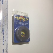 NEW MASTER MAGNETIC 7011 ROLL 1/2 X 30 MAGNET ADHESIVE 8627333