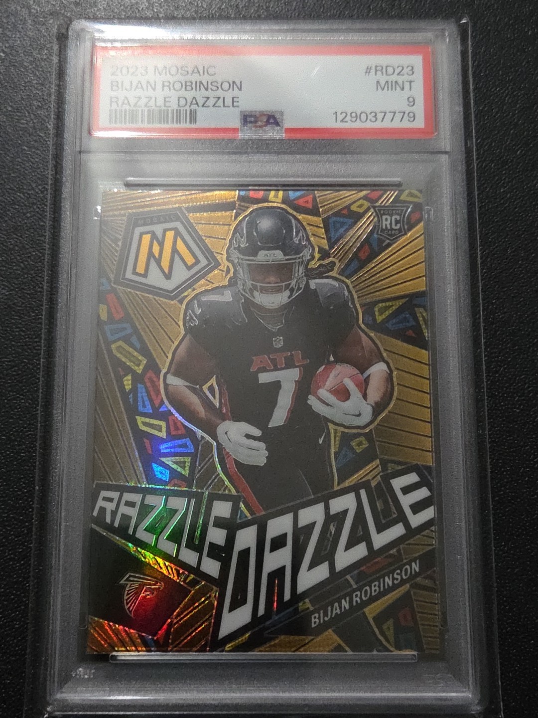 2023 Bijan Robinson Mosaic Razzle Dazzle Case Hit PSA 9