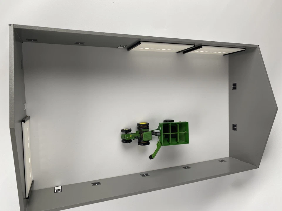 Implemento de juguete de granja personalizado escala 1/64 granero 70x120 lados gris techo negro Foto 3 de 4