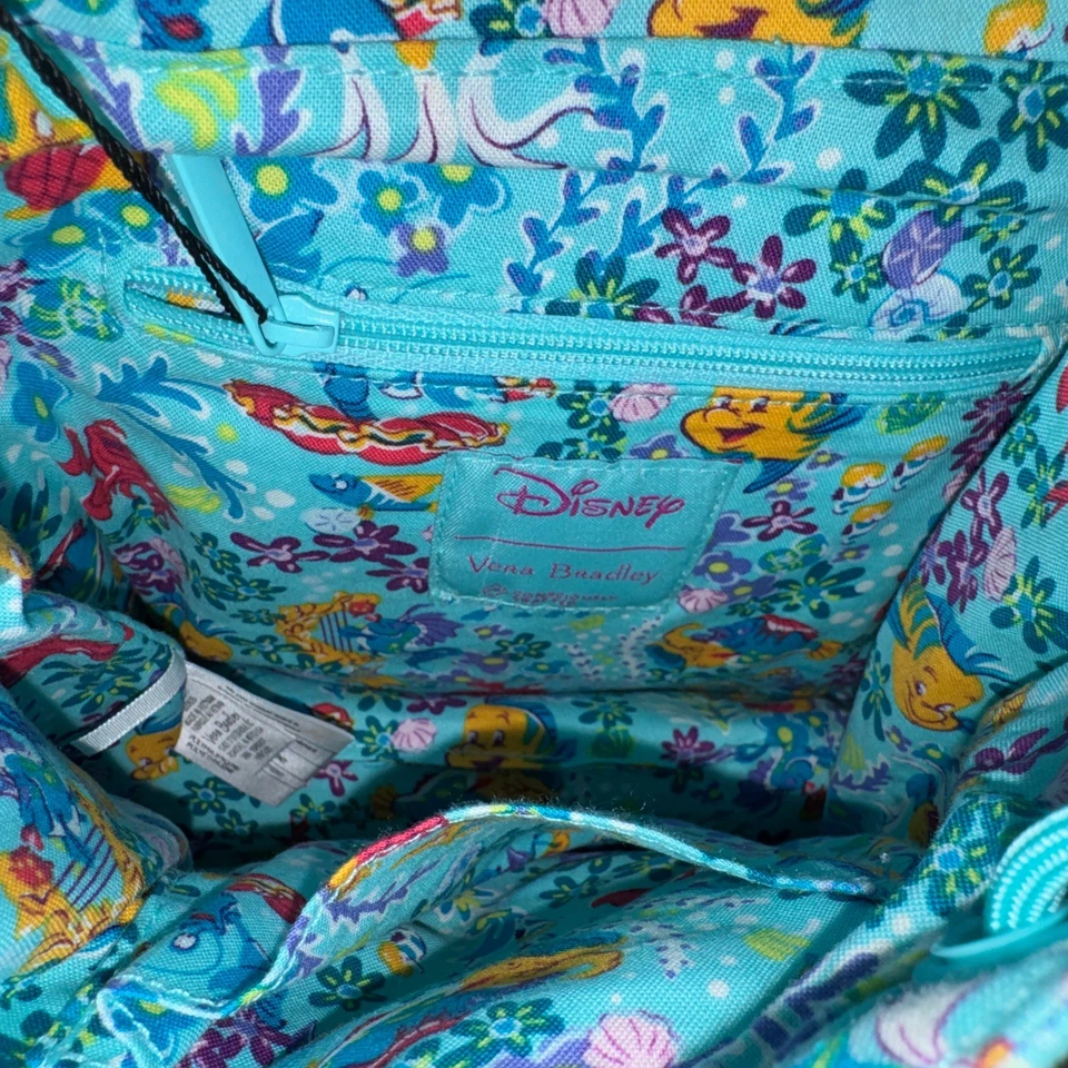 Mini Mochila Vera Bradley Disney Ariel La Sirenita Floral Disney Foto 4 de 4