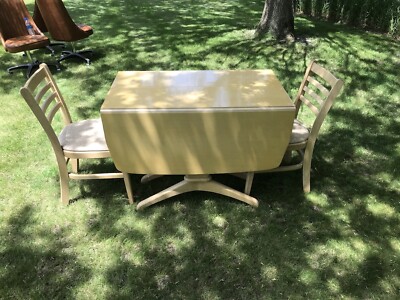 VTG KELLER MID CENTURY MODERN BLONDE DROP SIDE TABLE AND CHAIRS W/2 LEAFS  MCM