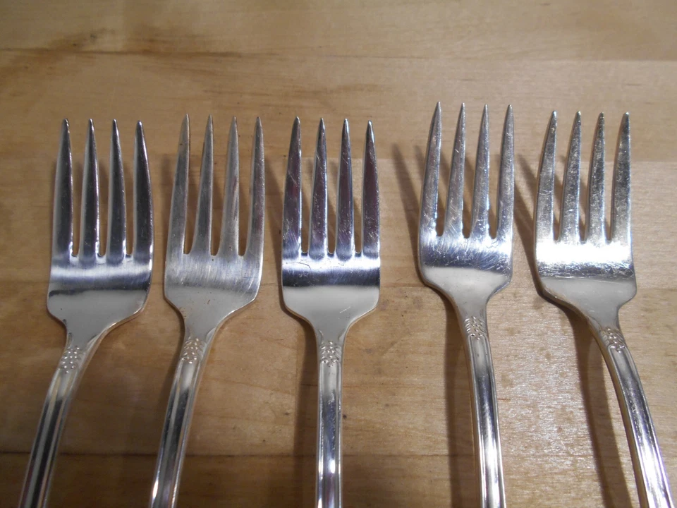 5 tenedores de ensalada o postre Rogers 1934 BORGOÑA/CHAMPAIGNE patrón 7249 Foto 3 de 3