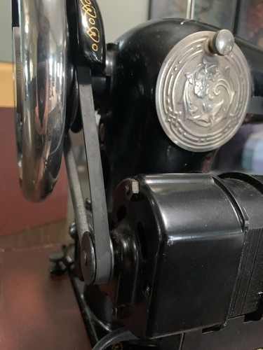 Vintage Singer Sewing Machine Case Motor Light RARE MODEL RFJ 4-8 WORKING 1910’s - Picture 8 of 24