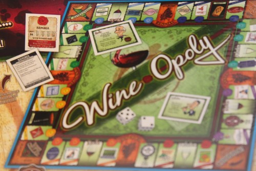 Juego de mesa Wine-Opoly WineOpoly A con temática de vino nuevo y sellado saludos adulto - Imagen 3 de 3