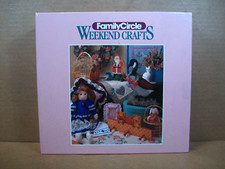 1991 Family Circle-Weekend Crafts 3 Ring Binder with 12 Sections: Patterns,.....