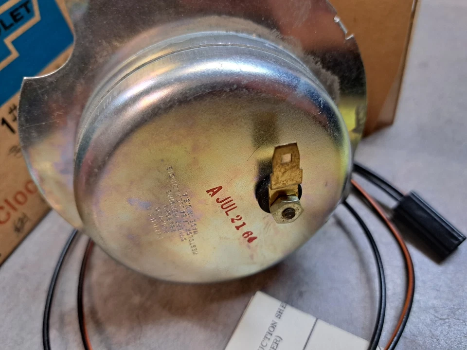 Reloj Chevrolet 1965 Nova Chevy II con perilla nueva 14053344 OEM NOS 986275 Foto 3 de 4
