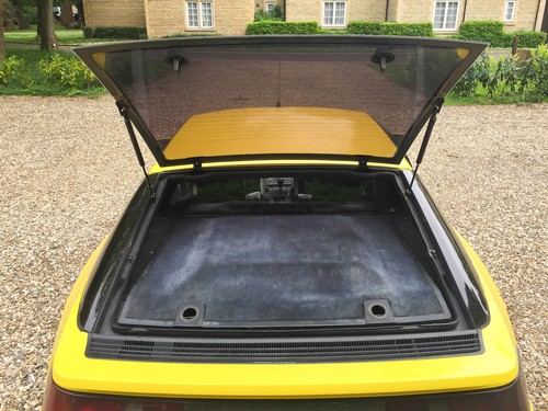 STUNNING 1990 RENAULT ALPINE GTA V6. VERY RARE UK SPEC RHD! **MUST SEE!** - Picture 9 of 12