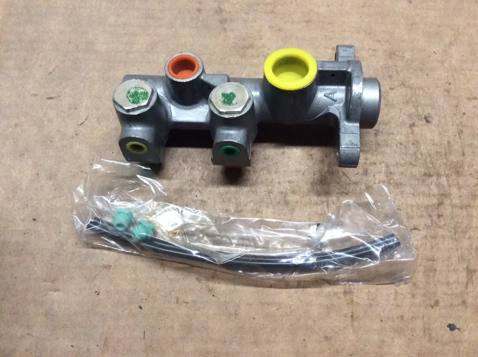 Главный тормозной цилиндр Wagner R114194 - Изображение 3 из 4