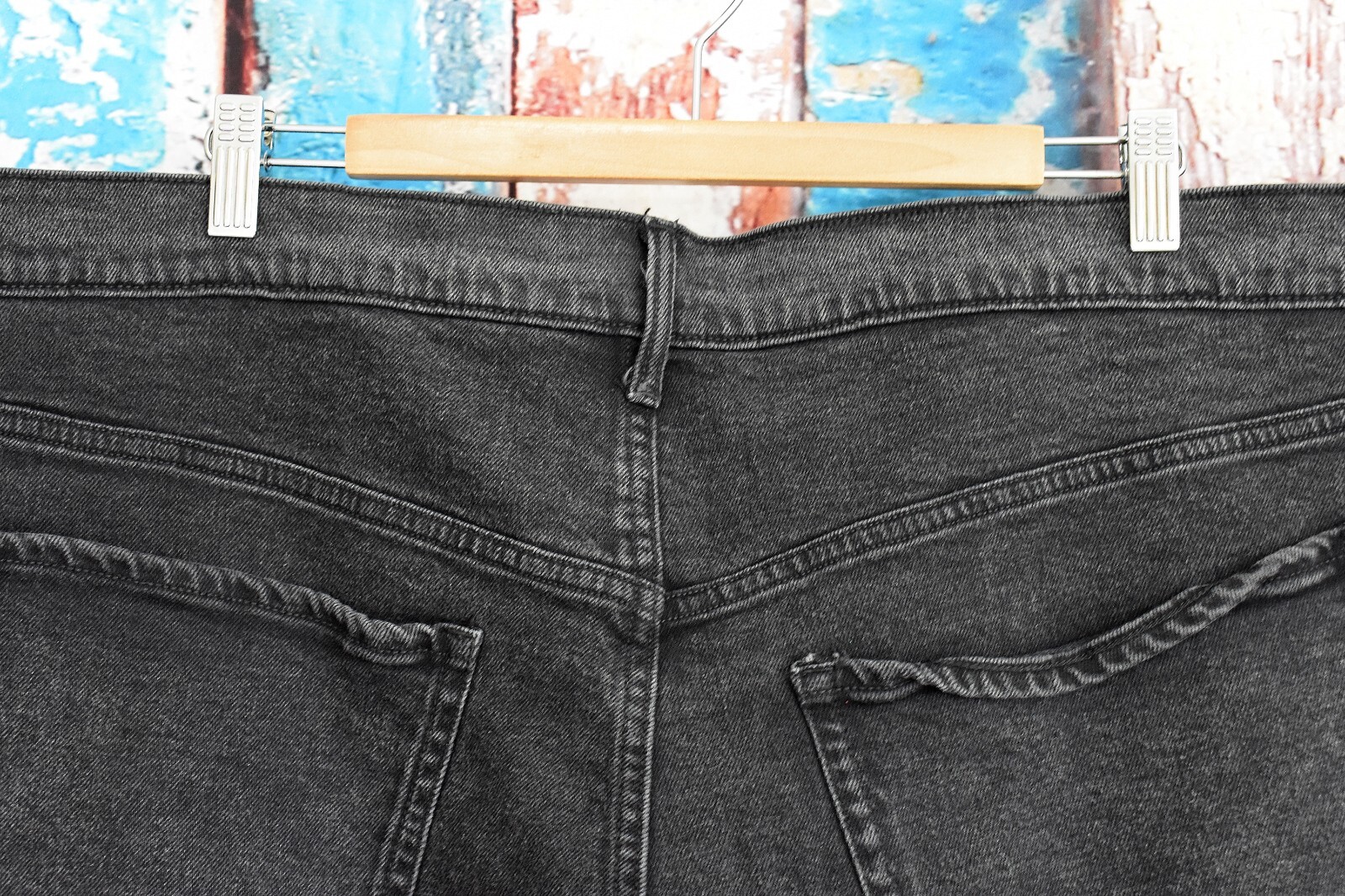 Women's Old Navy Higher High-Waisted Button-Fly Sky-Hi A-Line Black Cut-Off Jean