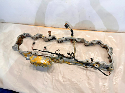 Caterpillar CAT C7 ACERT Diesel Engine Rocker Cover Spacer Harness 306-5145 OEM
