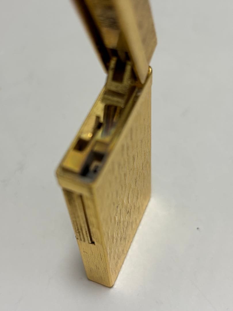 GIVENCHY Gold Lighter Textured Finish Rectangular Styling Good Condition thumbnail 7