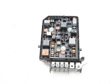 scatola dei fusibili Opel ASTRA K Sports Tourer diesel 89643