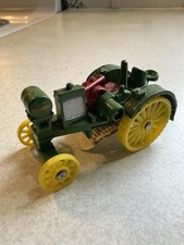 1/64 John Deere Waterloo Boy Tractor
