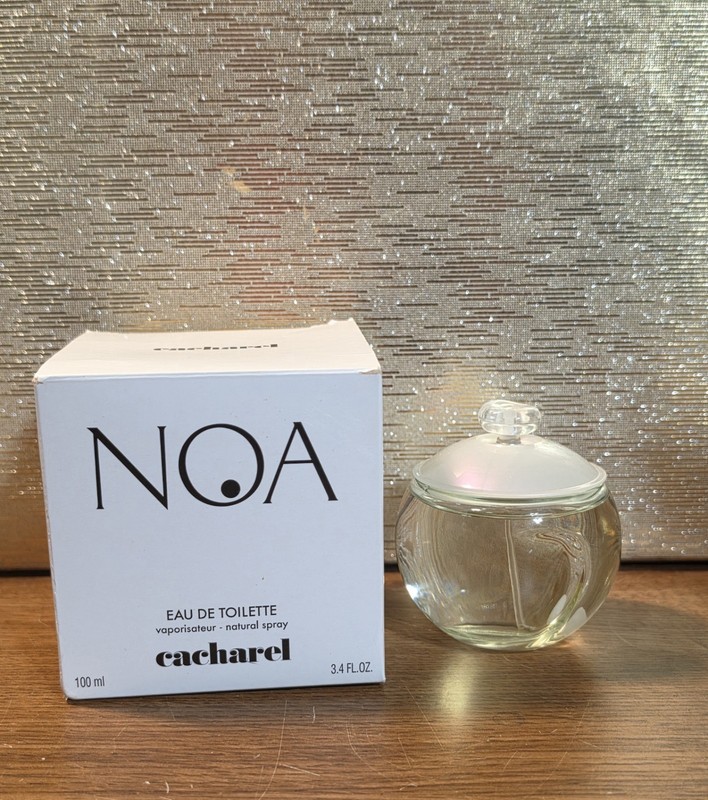 Noa  by Cacharel, 100mL 3.4 Oz Eau De Toilette Spray Women NIB 