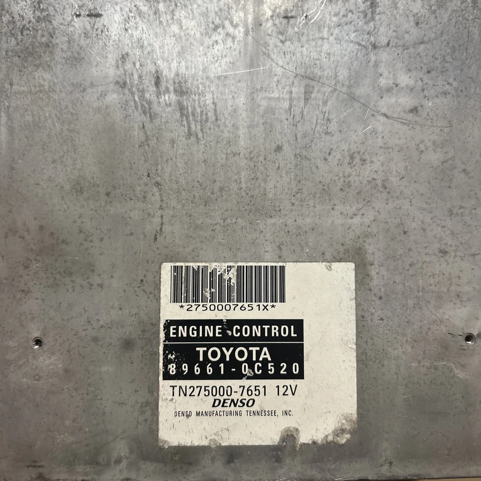 Toyota Tundra 2004 ecu ecm computador 89661-0C520 Toyota ecu Foto 2 de 4