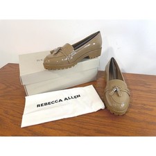 Women 8.5 NEW Rebecca Allen Tan Patent Leather Lug Loafers Tassel Chunky Classic