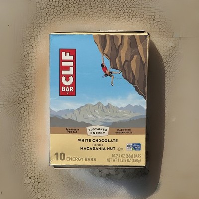 10 CT Clif Bar White Chocolate Macadamia Nut, 9g Protein EXP 09/26 - 11/26