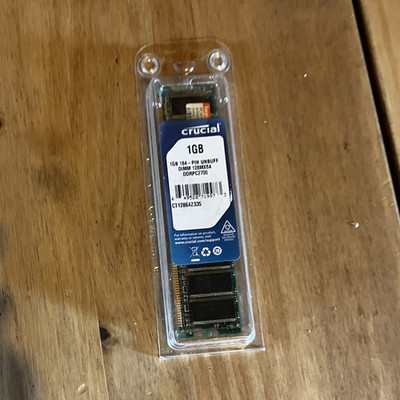 Crucial 1GB DDR2-667 PC2-5300 240-Pin DIMM RAM Module CT12864AA667